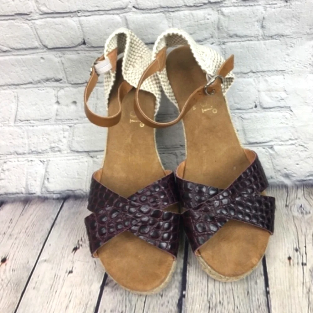 Maypol Maroon Croc Espadrille Wedges Sandals 9 Anthropologie Summer